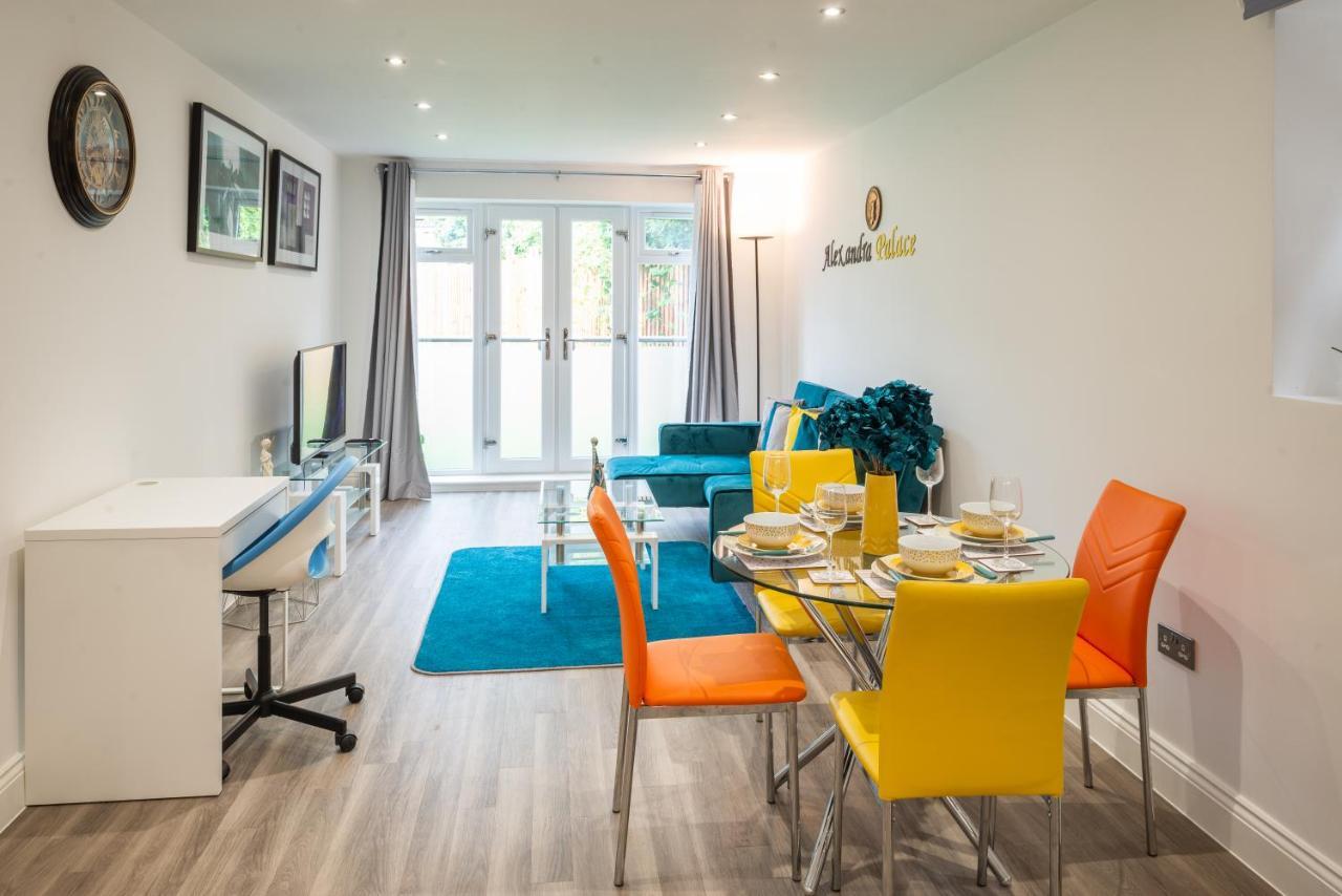 The 'Pinky' - Beautiful 1 Bed Apartment In Hatfield - Free Parking - Near Uni & Business Park - Big Savings On Long Stays Экстерьер фото