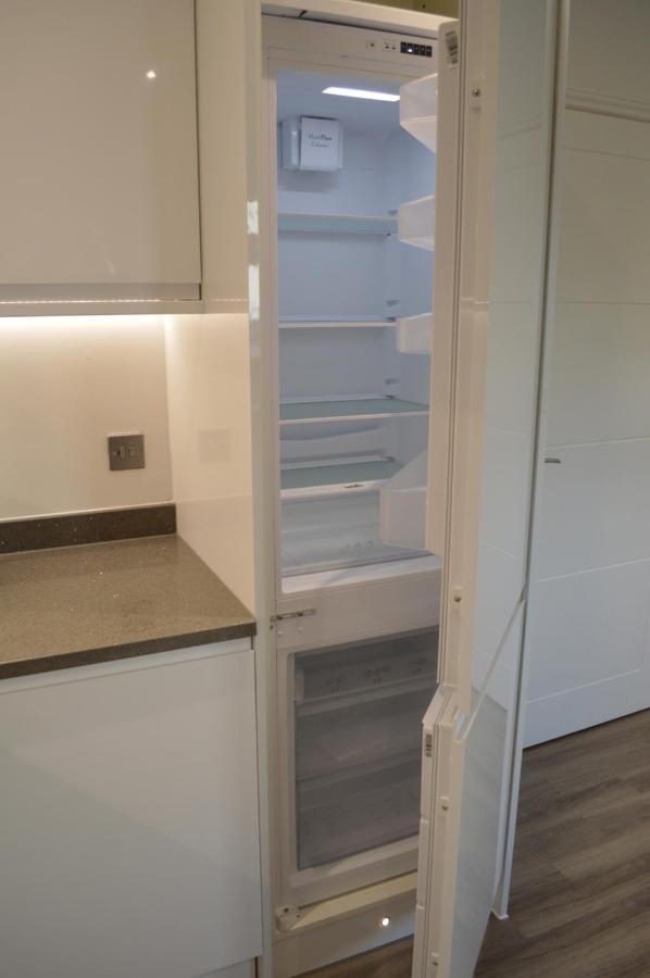 The 'Pinky' - Beautiful 1 Bed Apartment In Hatfield - Free Parking - Near Uni & Business Park - Big Savings On Long Stays Экстерьер фото