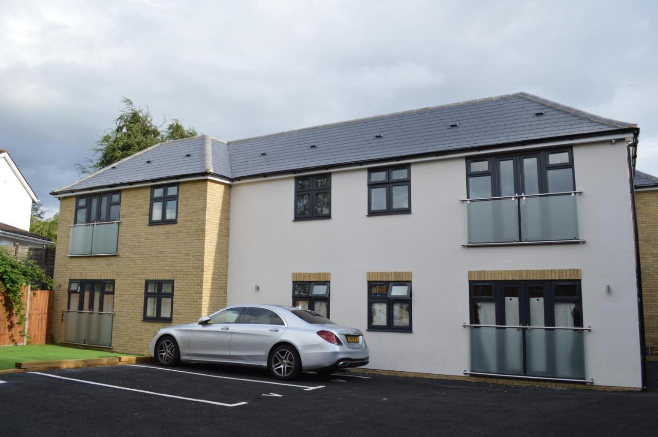 The 'Pinky' - Beautiful 1 Bed Apartment In Hatfield - Free Parking - Near Uni & Business Park - Big Savings On Long Stays Экстерьер фото